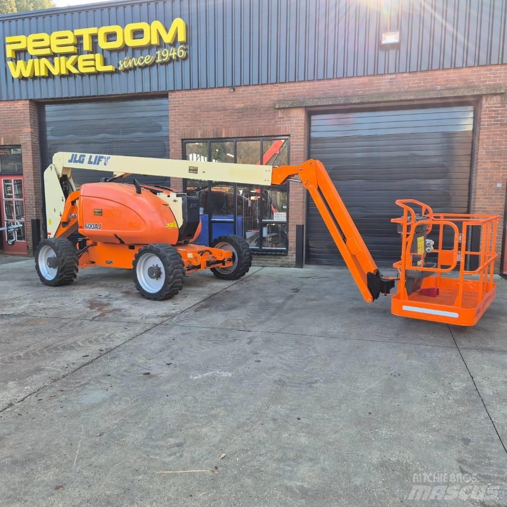 JLG 600 AJ Podnośniki przegubowe