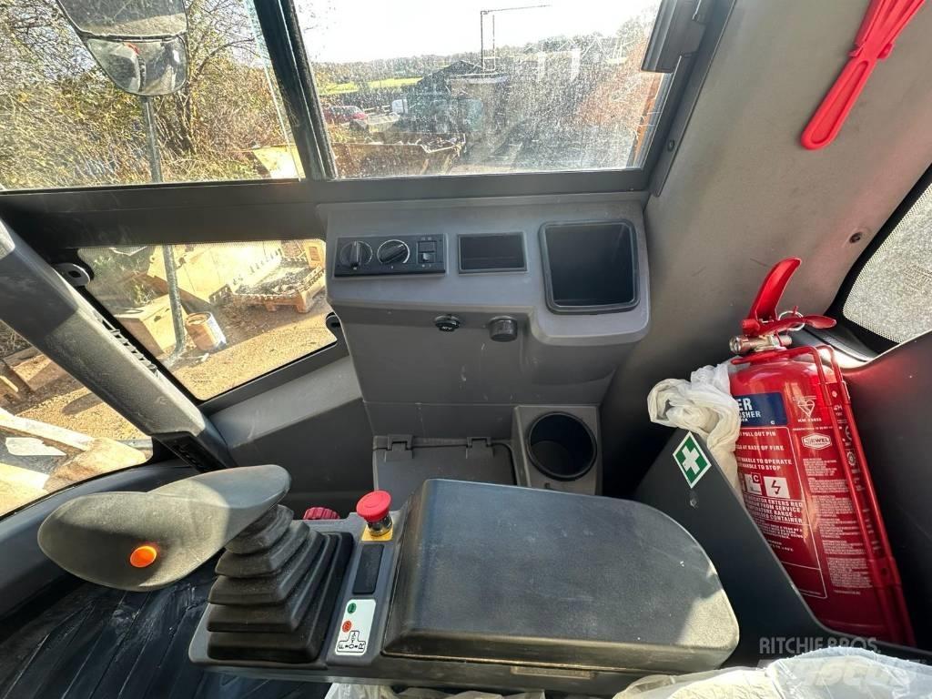 Hamm HC 130i Walce jednobębnowe