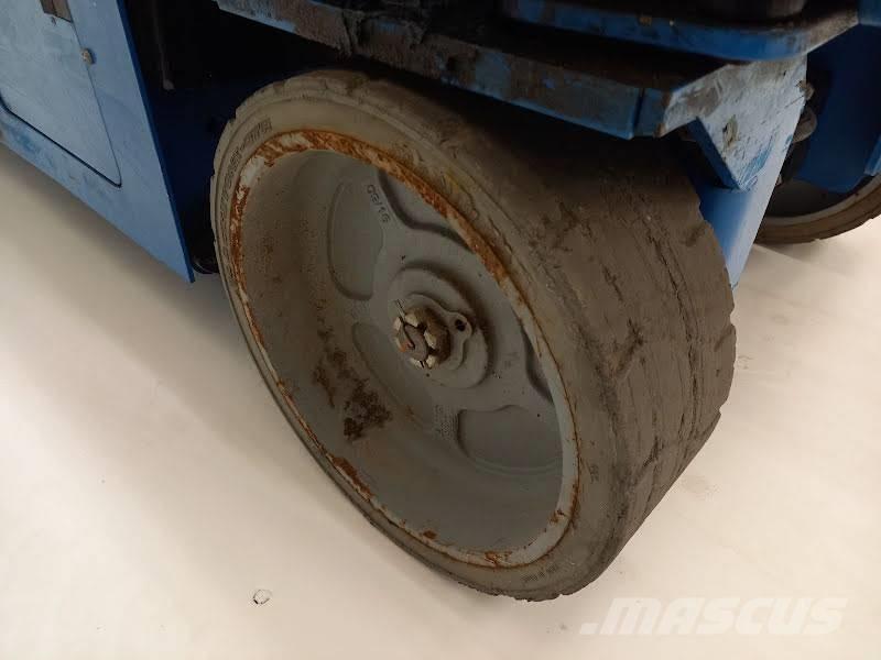 Genie GS 2032 Podnośniki nożycowe