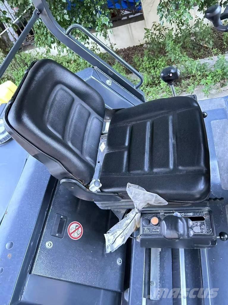 Bomag BW 203 SL-4 Walce dwubębnowe