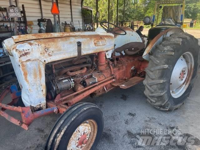 Ford 800 Ciągniki rolnicze