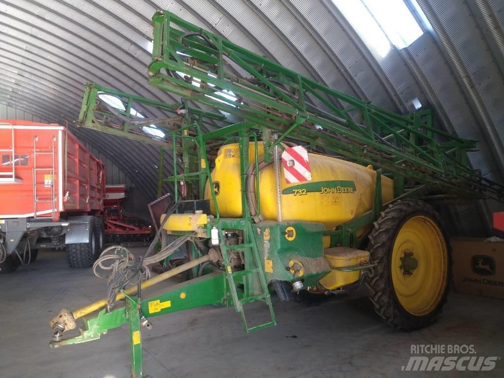 John Deere 732 Opryskiwacze zaczepiane