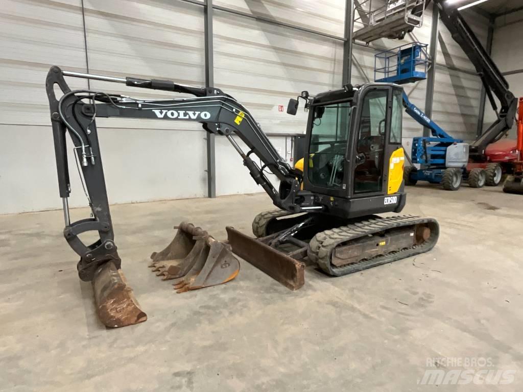 Volvo ECR 50 D Minikoparki