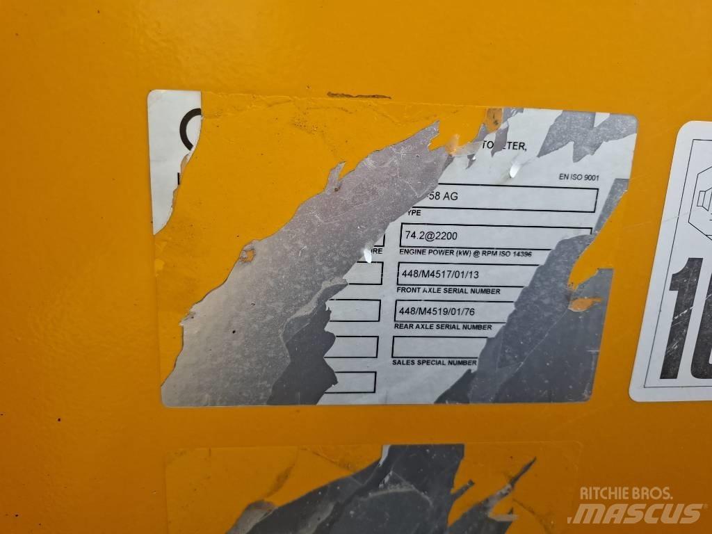 JCB 527-58 Ładowarki teleskopowe