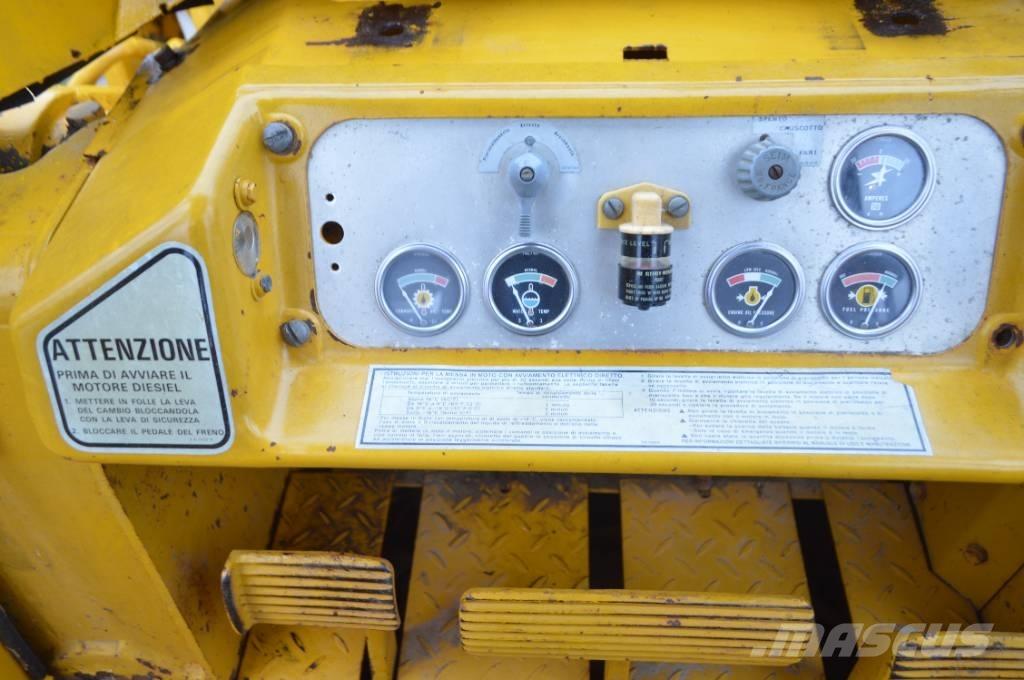 CAT 941 B Spycharki gąsienicowe