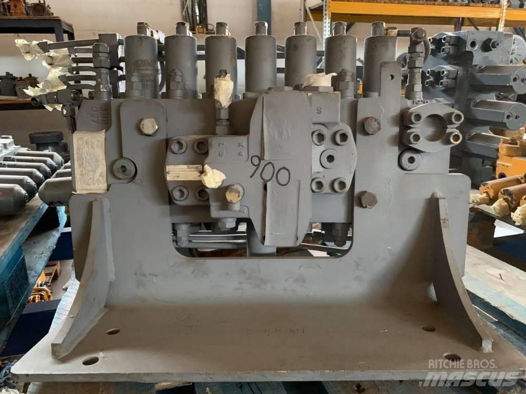 Liebherr 900 Hydraulika