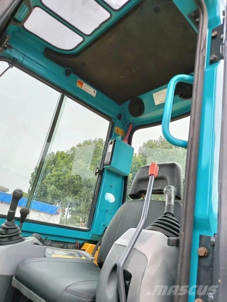 Kubota 155 Koparki gąsienicowe