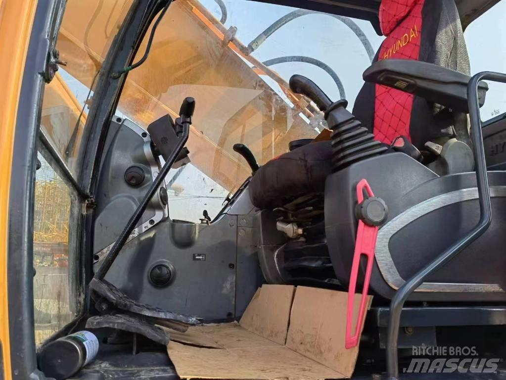 Hyundai 30 L-9 A Koparki gąsienicowe