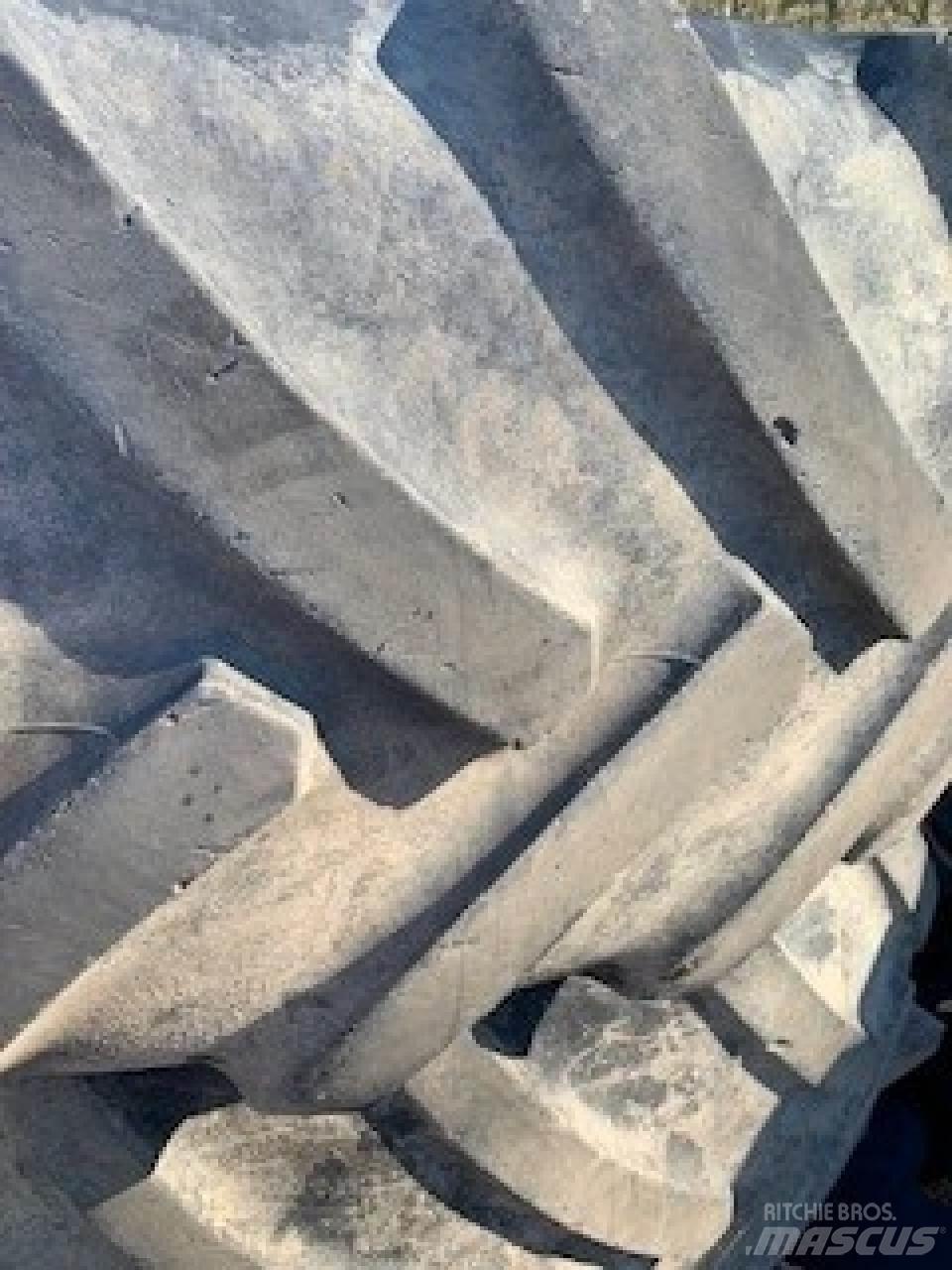 Mitas 680/80R42 Opony, koła i felgi
