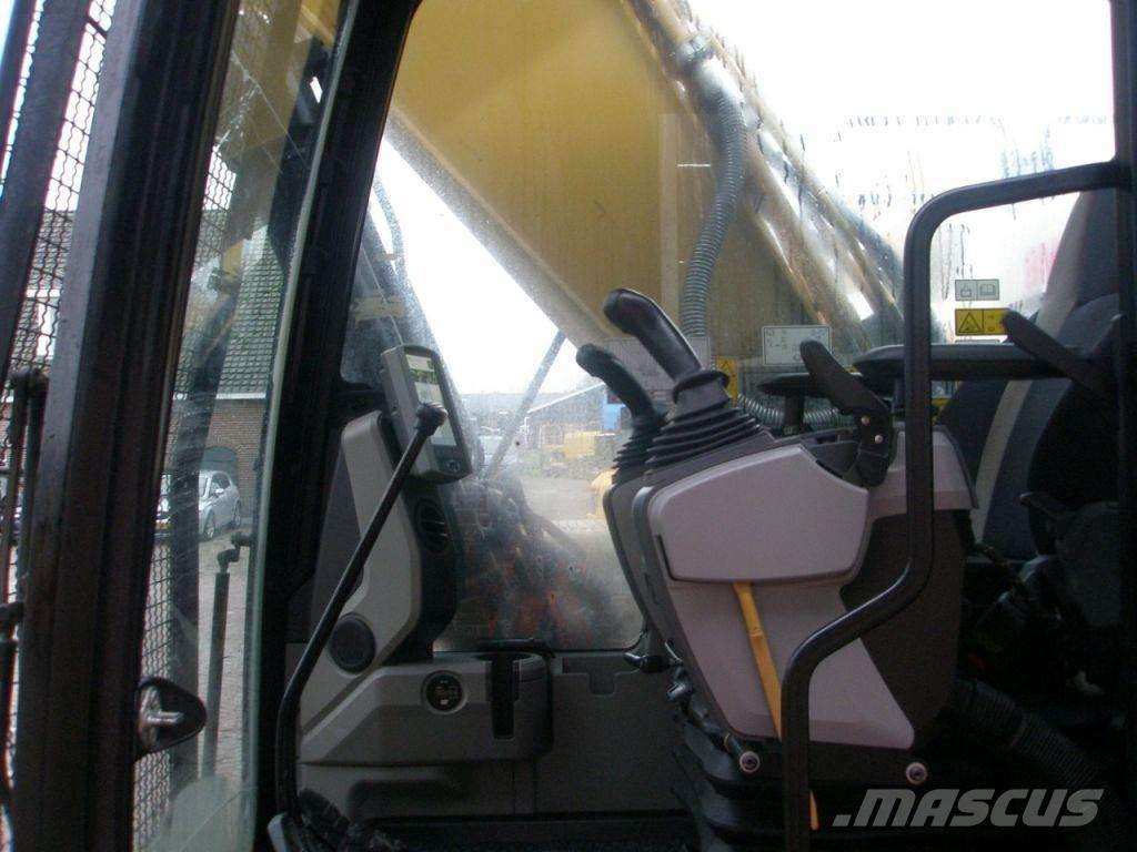 CAT 326FL Koparki gąsienicowe