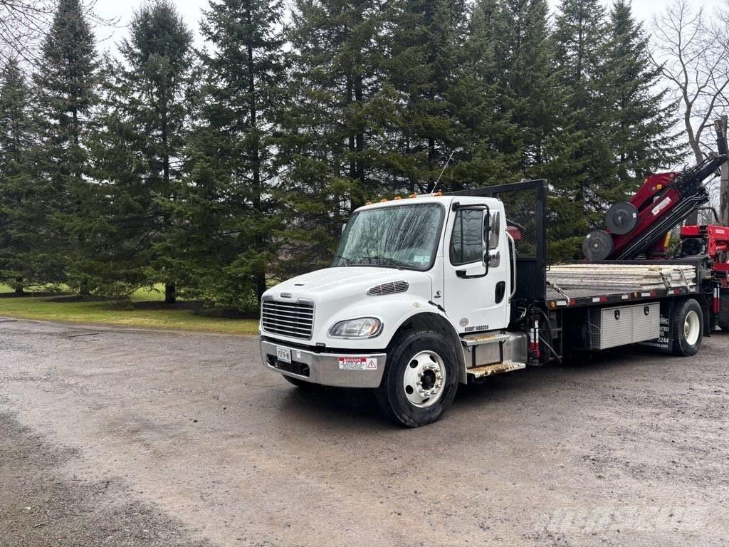 Freightliner M2-106 Żurawie gąsienicowe