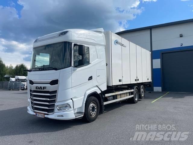 DAF XG 530 FAN Samochody ciężarowe ze skrzynią zamkniętą