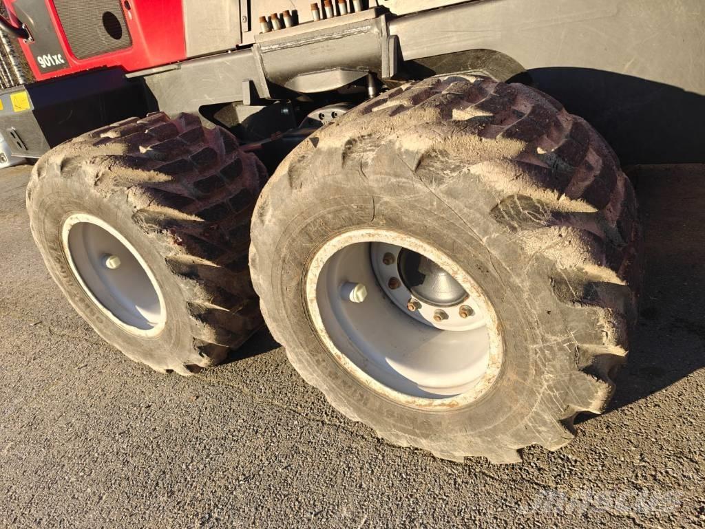 Komatsu 901 XC Harwestery