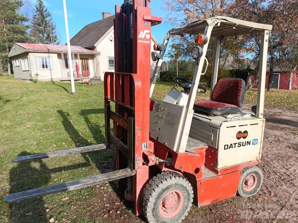Datsun 10 Wózki elektryczne