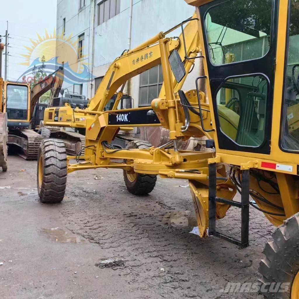 CAT 140 K Równiarki