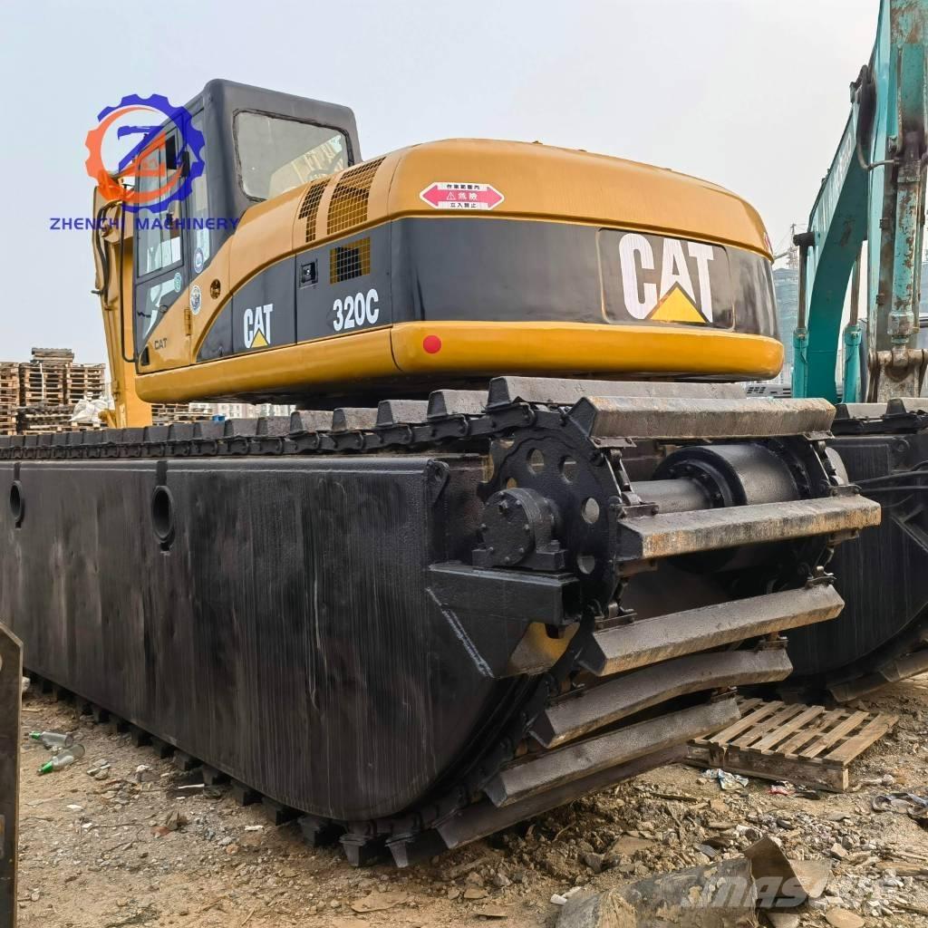 CAT 320 C Koparki pływające - amfibie