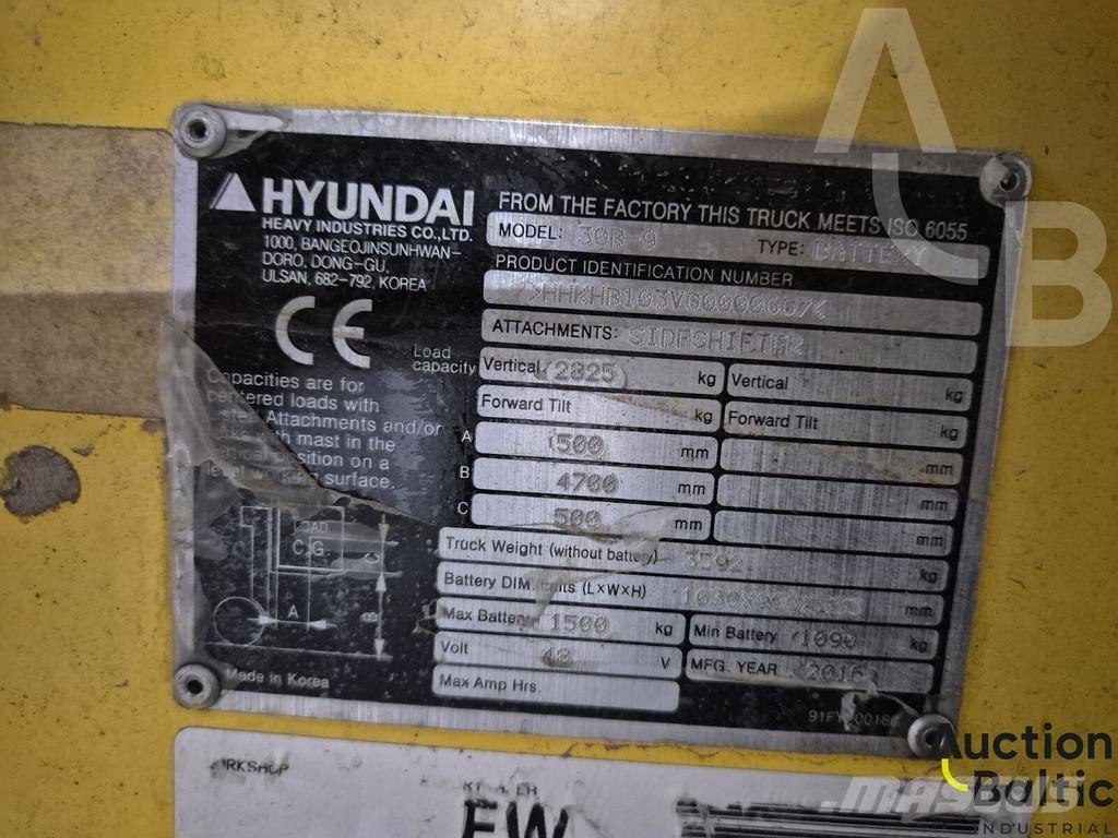 Hyundai 30B-9 Wózki elektryczne