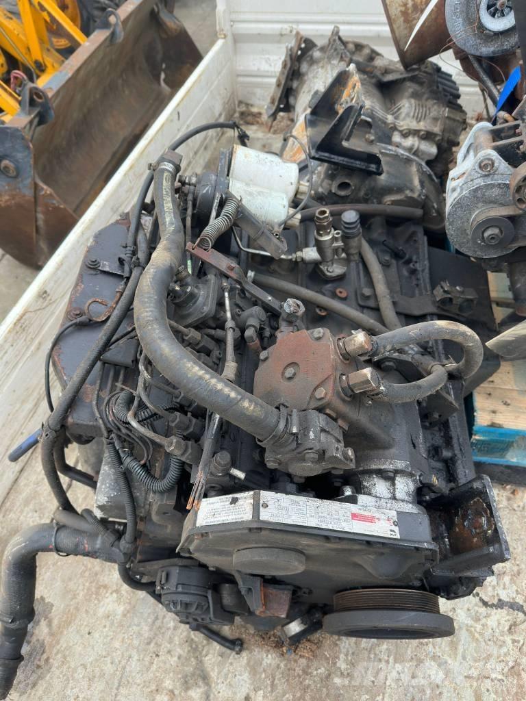 Cummins 359/5.9 Silniki
