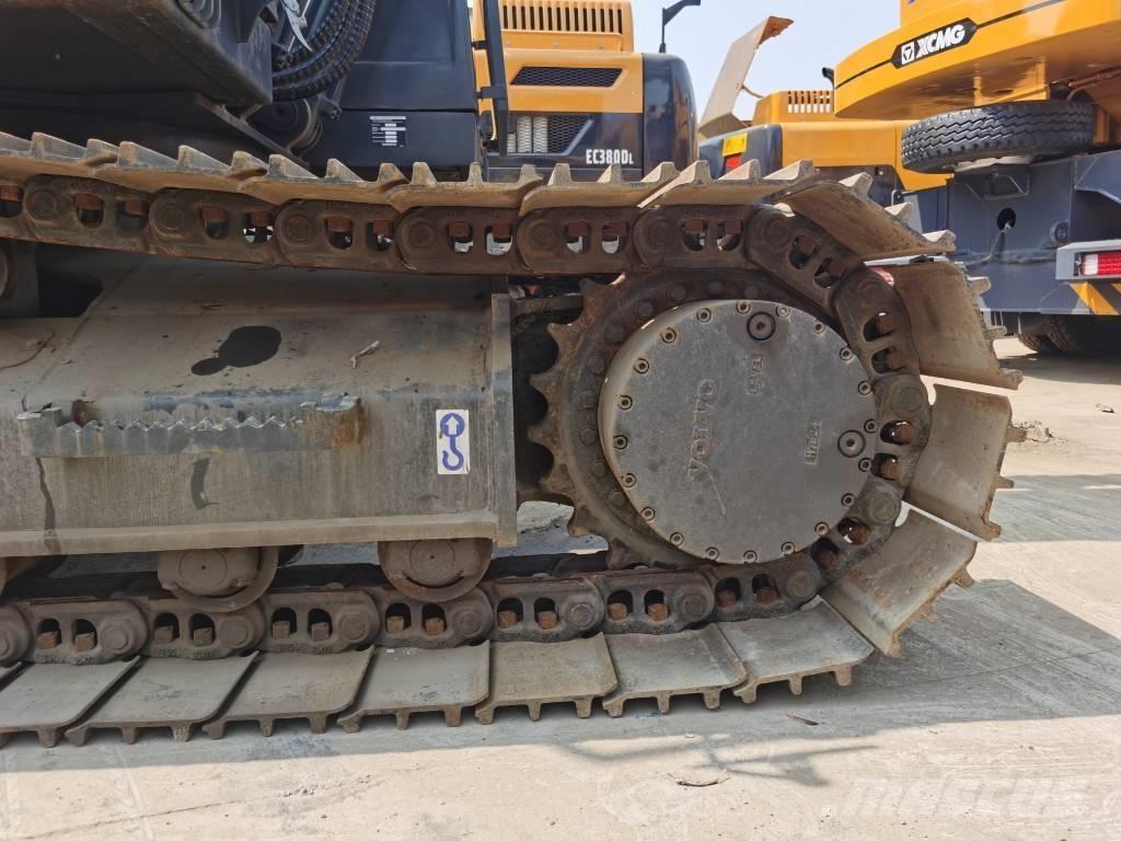 Volvo EC 220 Koparki gąsienicowe