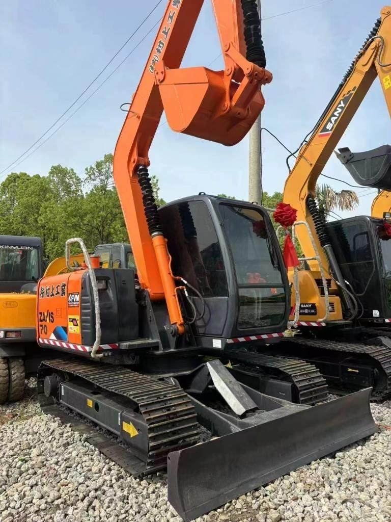 Hitachi ZX 70 Koparki gąsienicowe