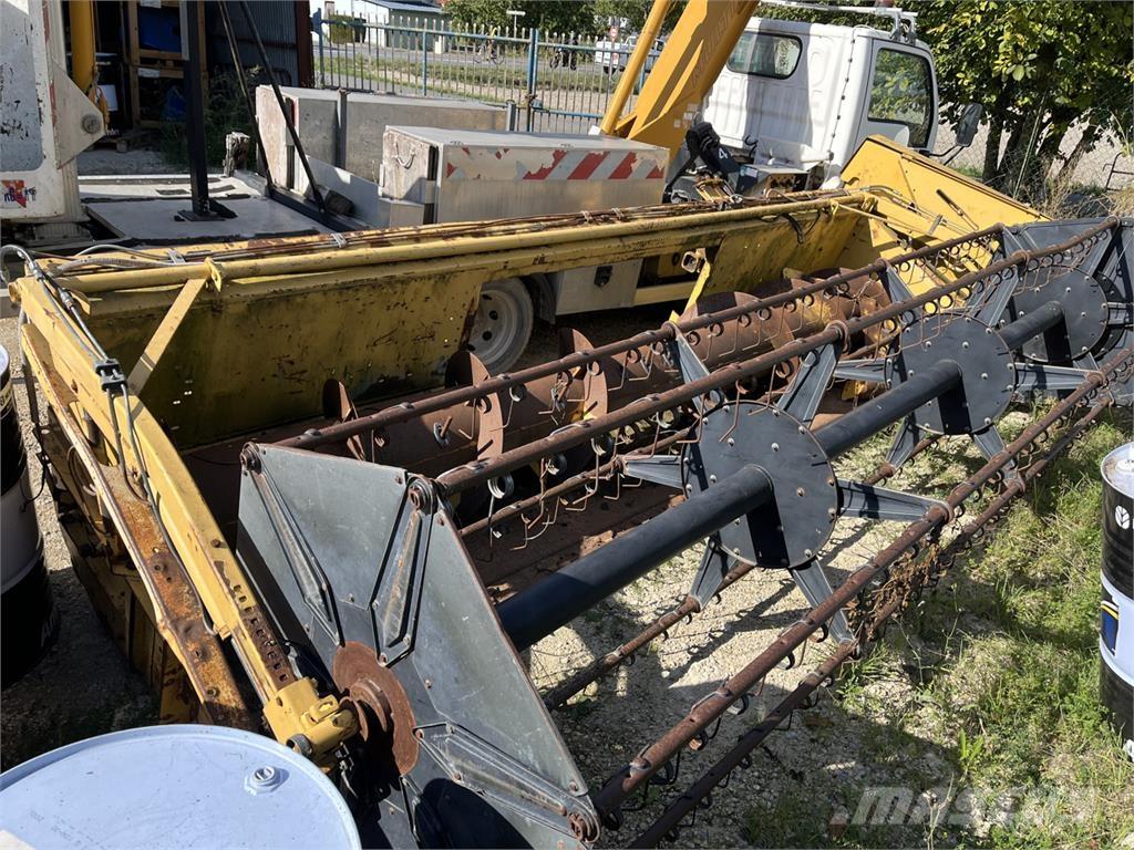 New Holland TX 32 Kombajny zbożowe