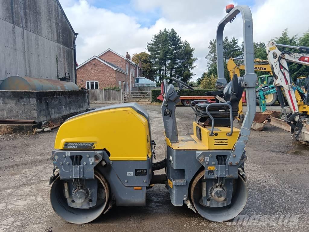 Dynapac CC 1200 Walce dwubębnowe
