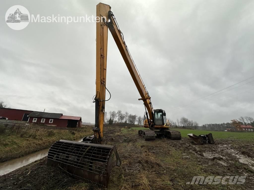 JCB JS 220 LC Koparki gąsienicowe