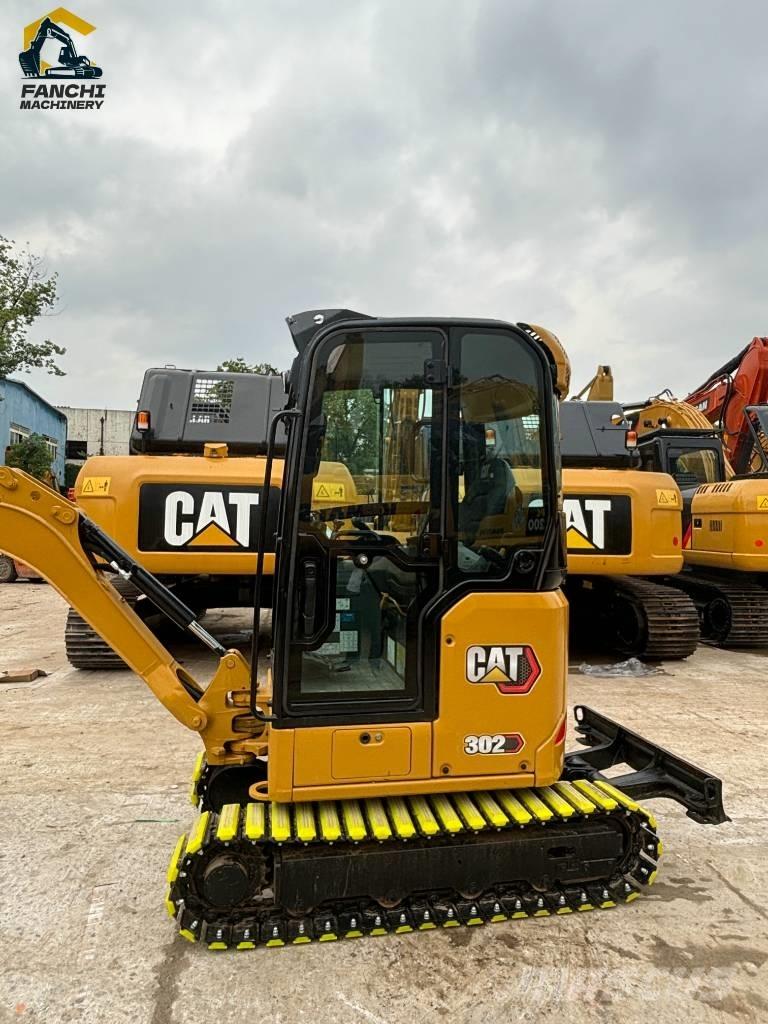 CAT 302 Minikoparki