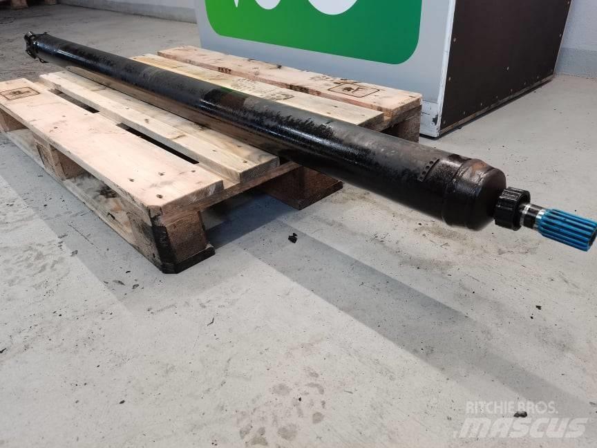 JLG 307 drive shaft Mosty, wały i osie
