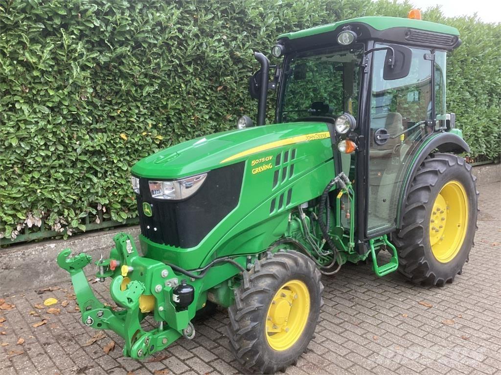 John Deere 5075GV Ciągniki rolnicze