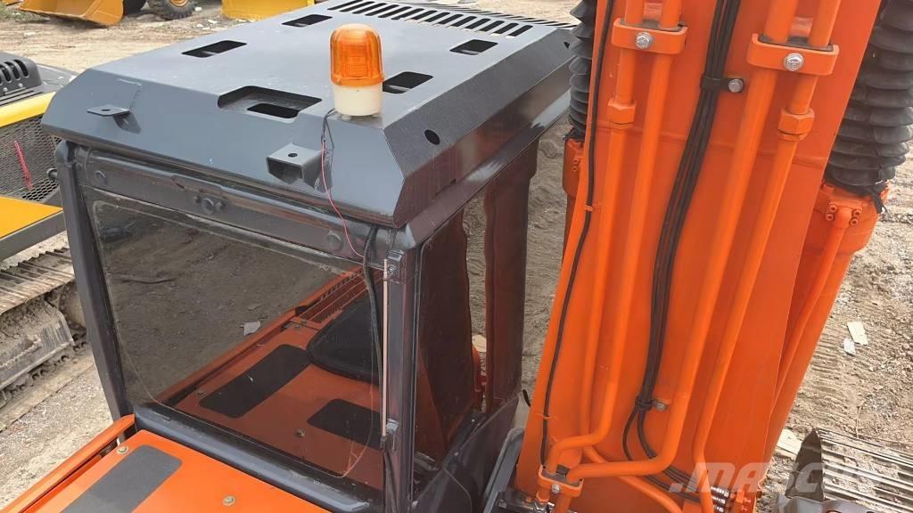 Hitachi ZX 70 Minikoparki