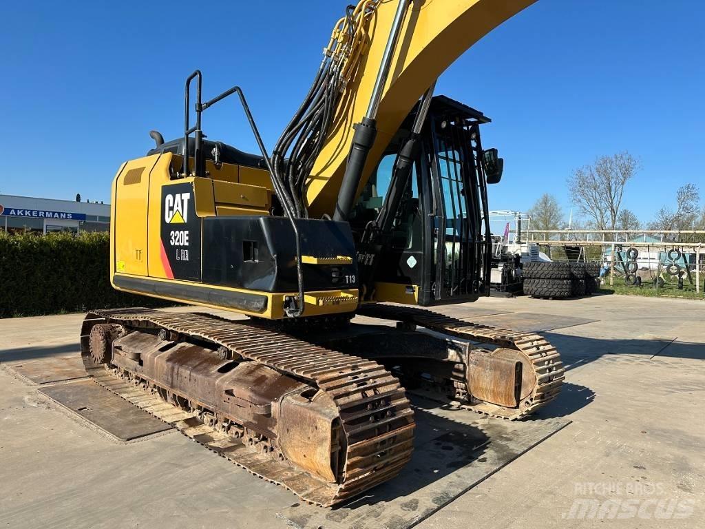CAT 320 E Koparki gąsienicowe