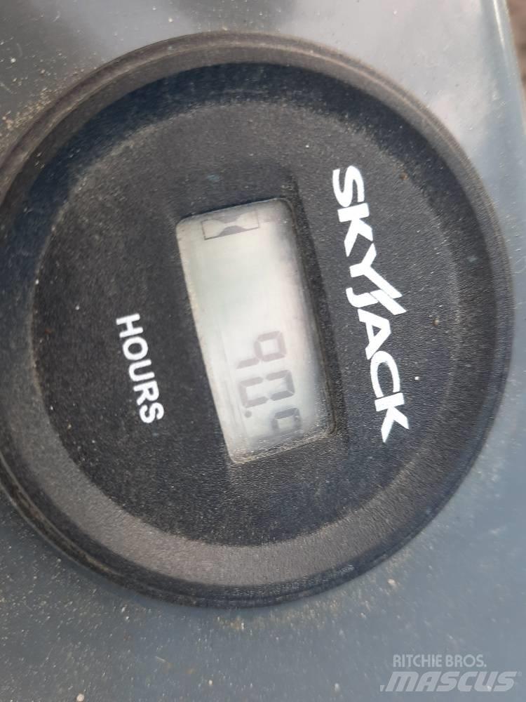 SkyJack SJ 3219 Podnośniki nożycowe
