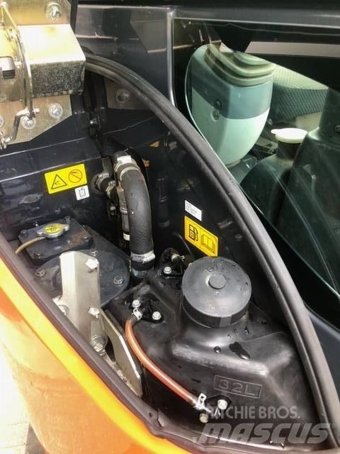 Hitachi ZX 26 U-5 Minikoparki