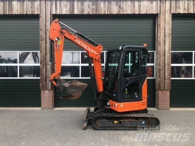 Hitachi ZX 26 U-5 Minikoparki