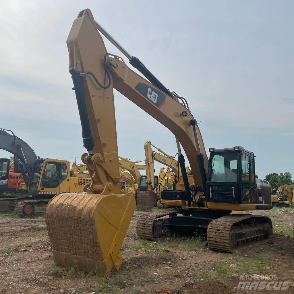 CAT 326D2 Koparki gąsienicowe