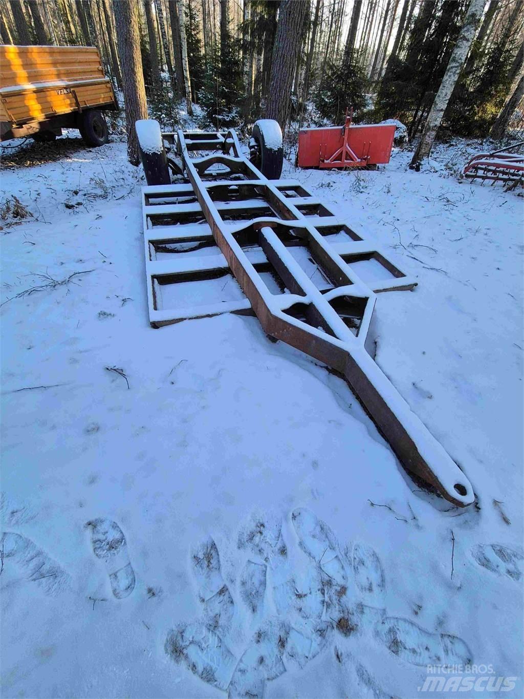  Lavetti 10T Inne przyczepy