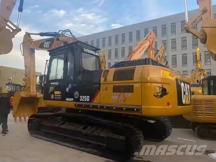 CAT 325 D Koparki gąsienicowe