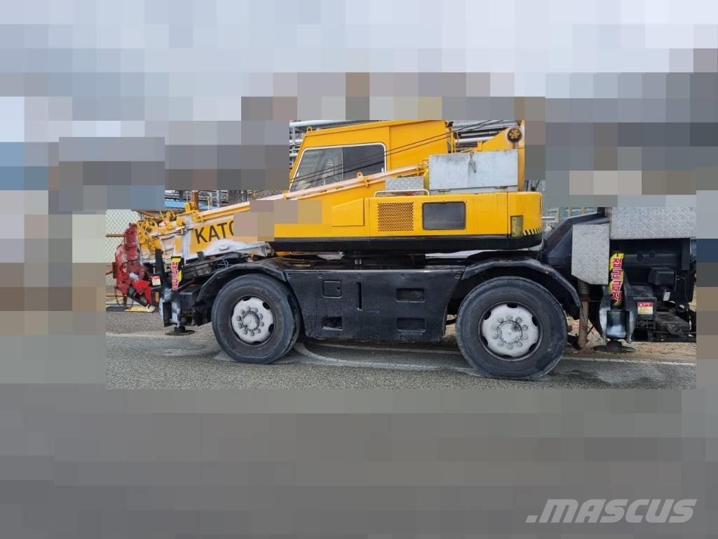 Kato MR 100 Żurawie terenowe