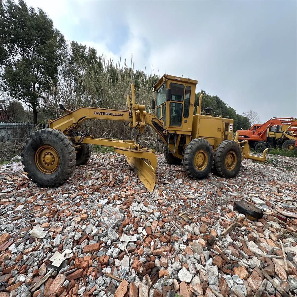 CAT 140 G Równiarki