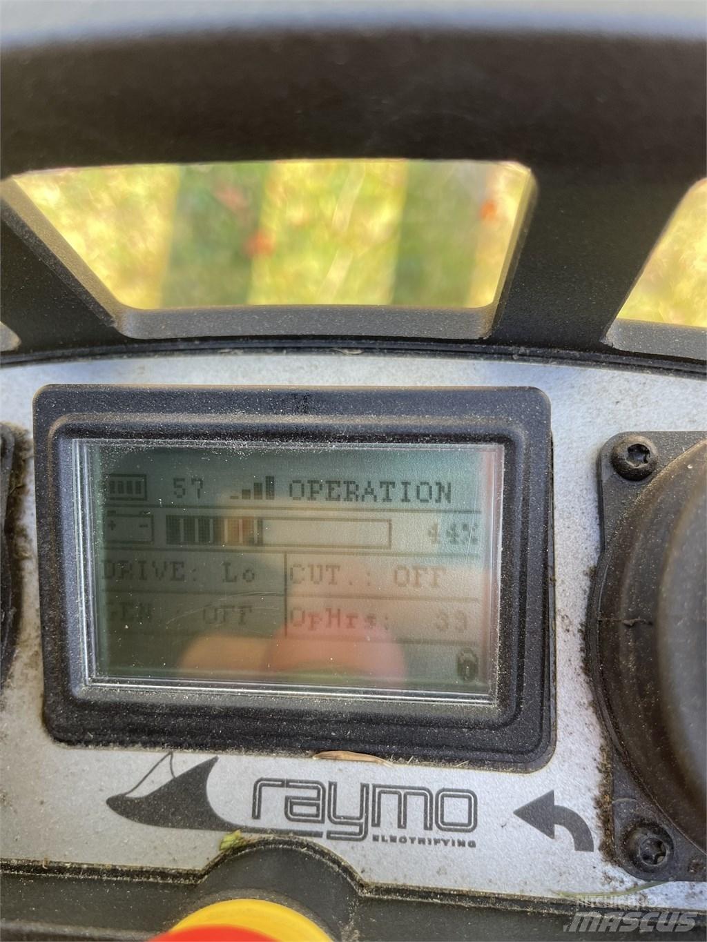  raymo torpedo Kosiarki mechaniczne z operatorem za maszyną