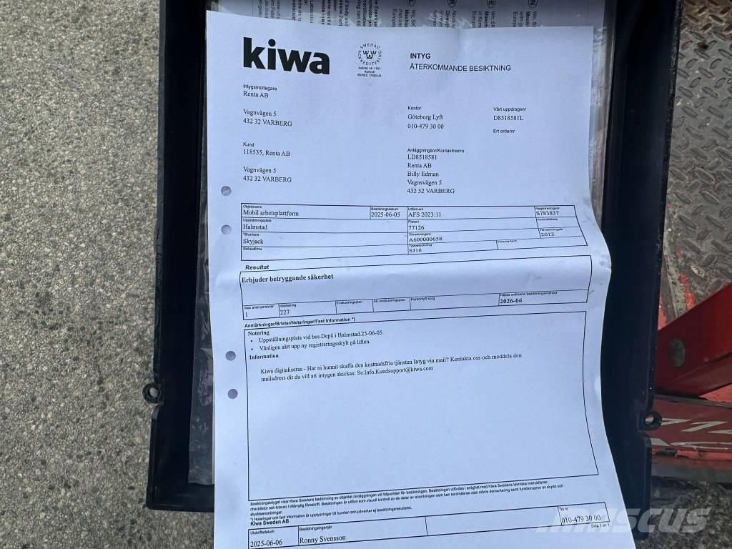 SkyJack SJ 16 Podnośniki masztowe