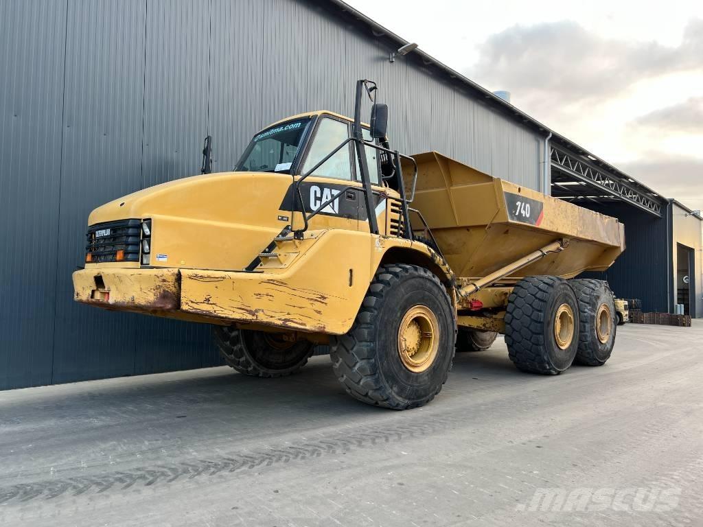 CAT 740 Wozidła przegubowe