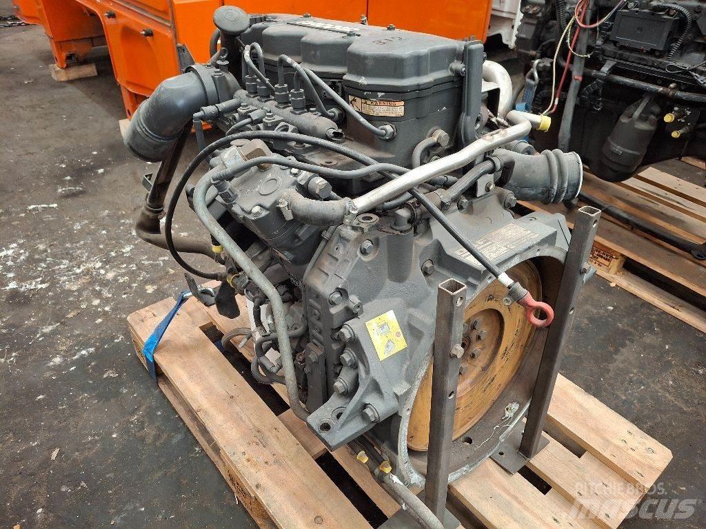 DAF FR118S1 Silniki