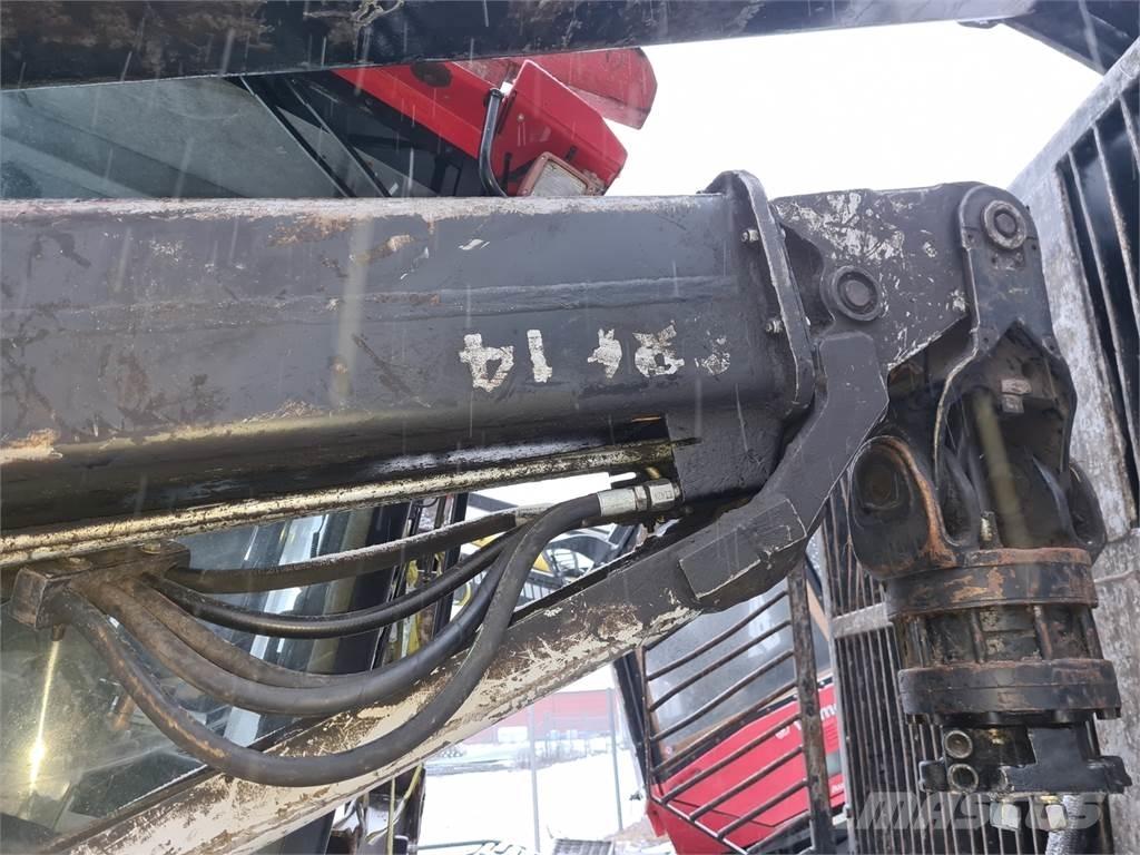 Valmet 890.3 Forwardery