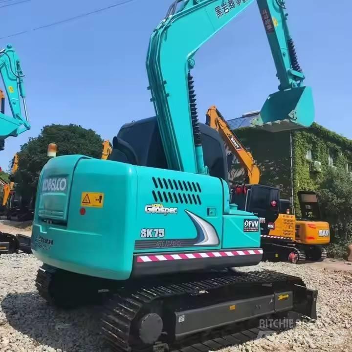 Kobelco SK75 Koparki gąsienicowe