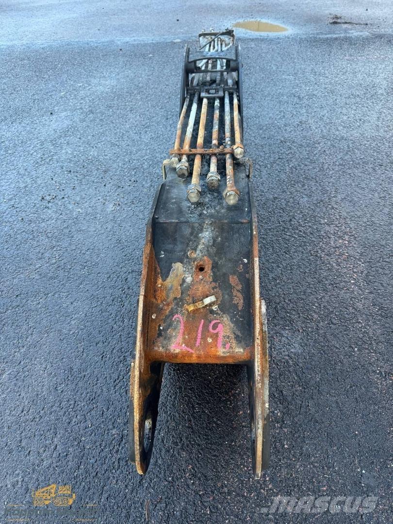 Komatsu 105F Żurawie do forwarderów