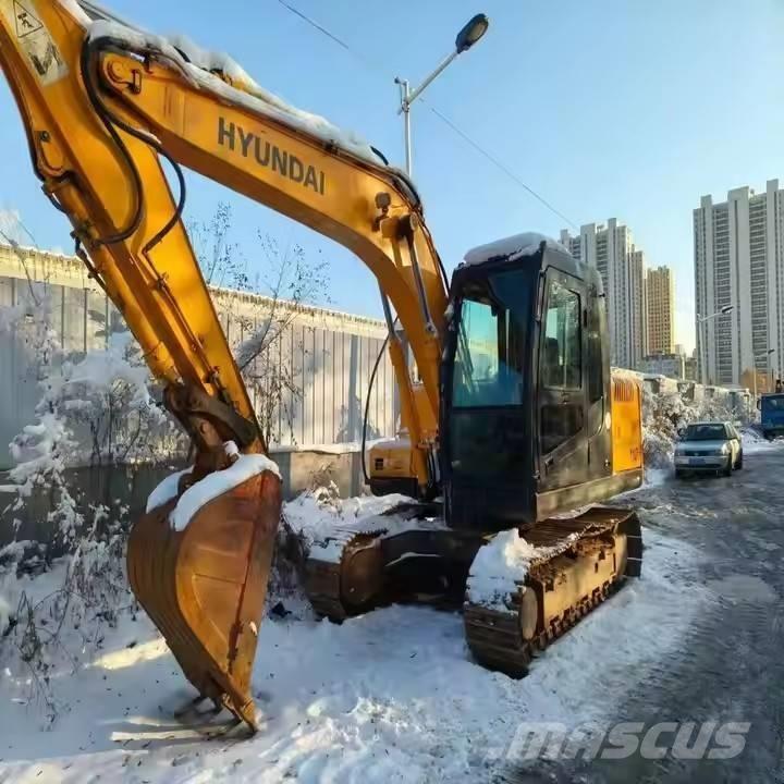 Hyundai 110 VS Koparki gąsienicowe