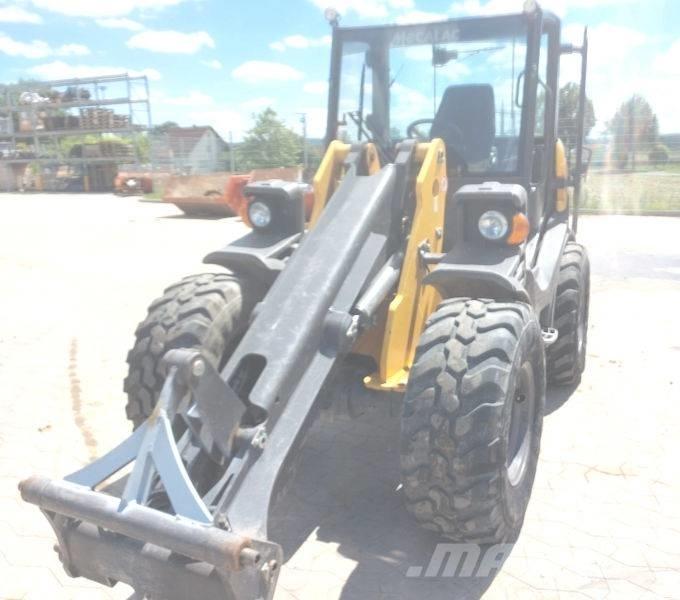 Mecalac AX 1000 Ładowarki burtowe