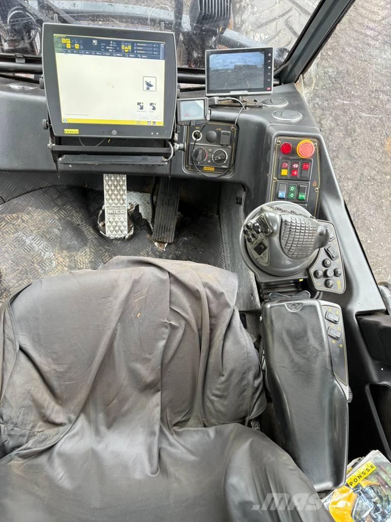 Ponsse Scorpion Harwestery